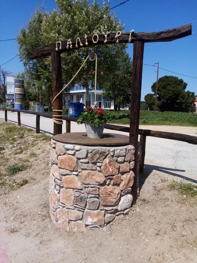 Miranda Studios Paliouri Bagian luar foto